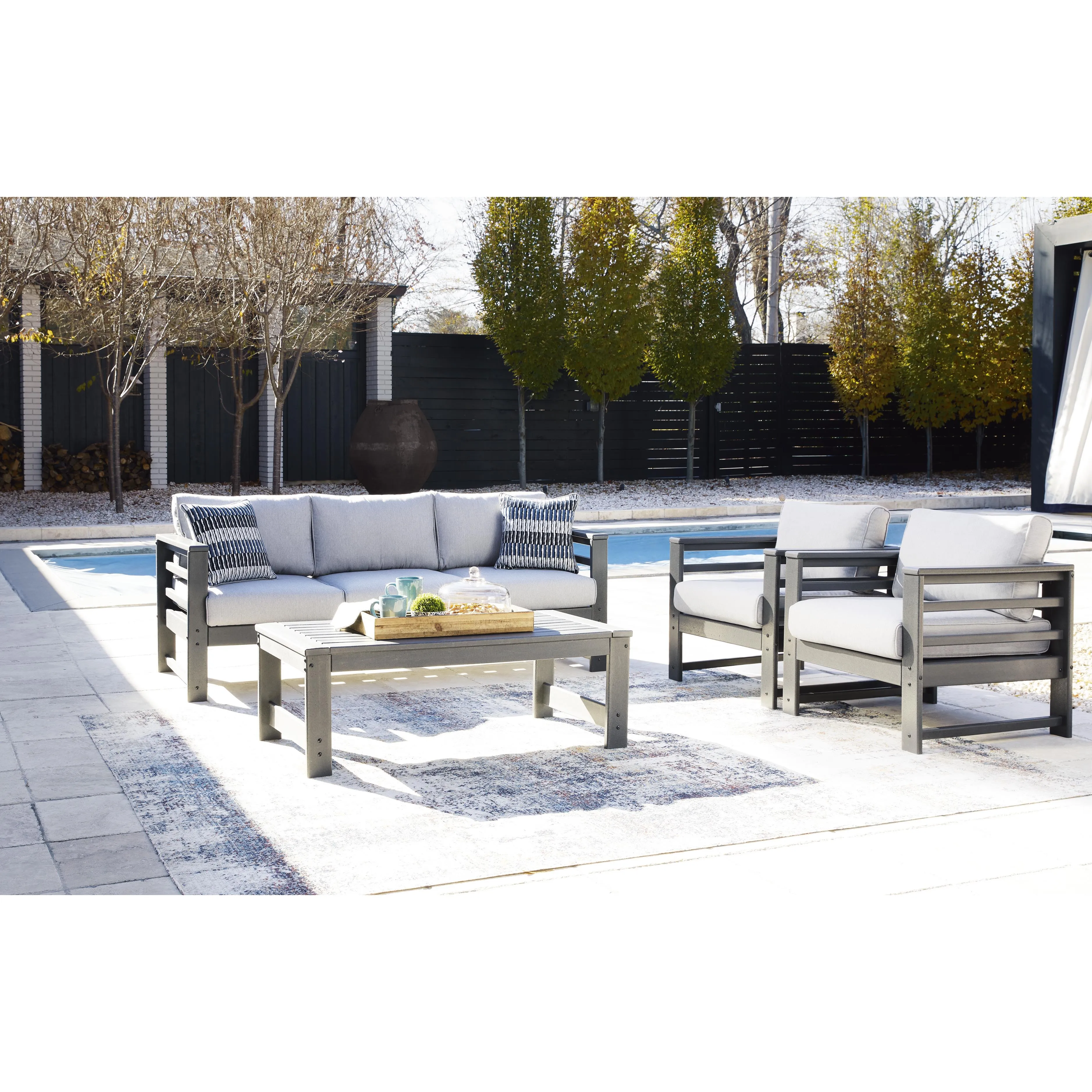 Signature Design by Ashley Amora P417-701 Rectangular Cocktail Table